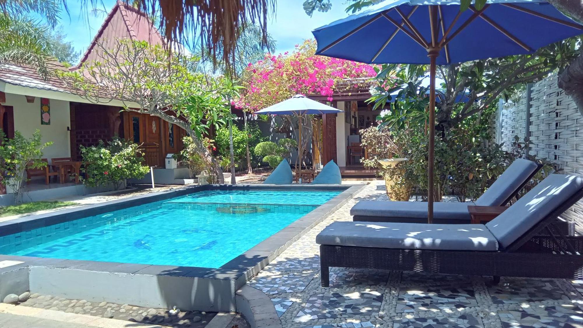 Villa Kinagu Gili Meno Exterior photo